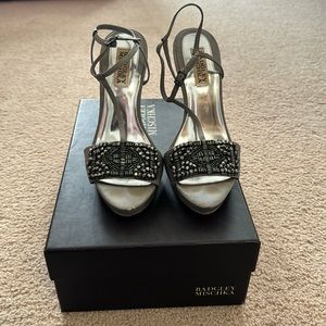 Petal Badgley Mischka